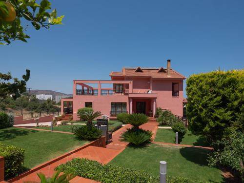 Old Hersonissos Villa | 500 m² Villa ∙ 5 bedrooms ∙ 12 guests