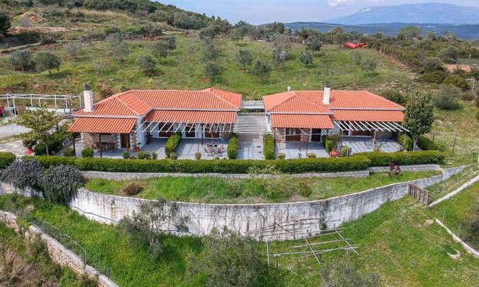 Xinovrisi House | 65 m² House ∙ 5 guests