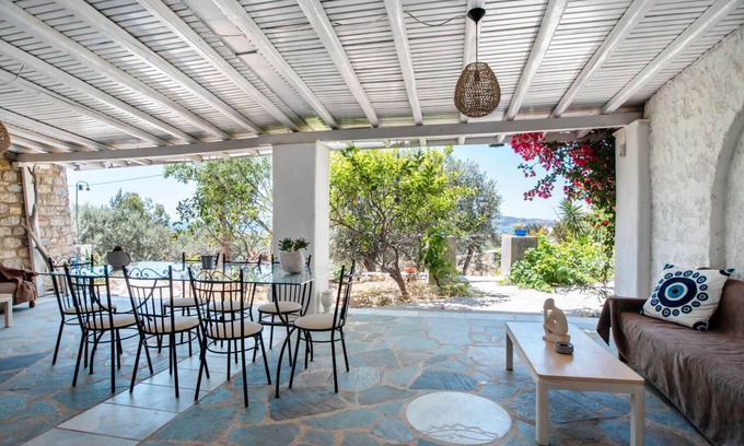 Paros Apartment | 67 m² Apartment ∙ 1 bedroom ∙ 5 guests