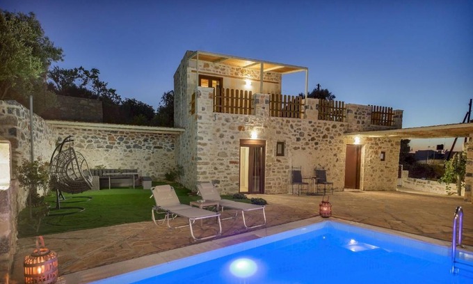 Pano Chersonissos Villa | 73 m² Villa ∙ 2 bedrooms ∙ 4 guests