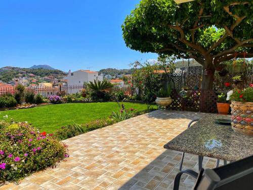 Spata-Artemida Apartment | 75 m² Apartment ∙ 2 bedrooms ∙ 4 guests