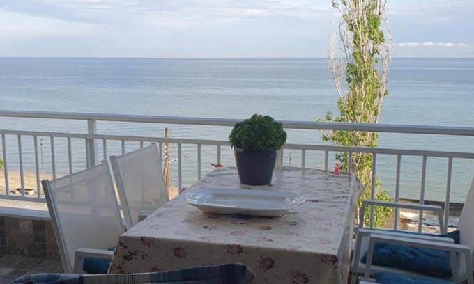 Neoi Epivates Apartment | 80 m² Apartment ∙ 2 bedrooms ∙ 6 guests