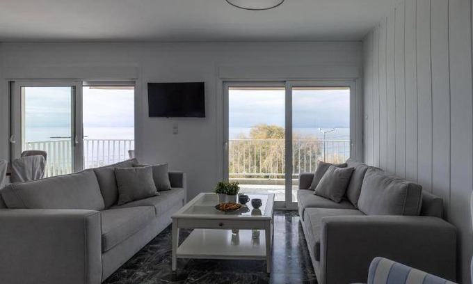 Saronida Apartment | 80 m² Apartment ∙ 2 bedrooms ∙ 4 guests