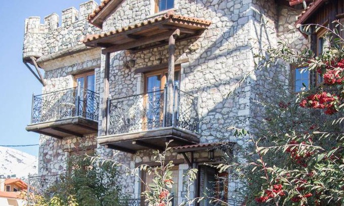 Kalavrita Hotel | 80 m² Hotel ∙ 2 bedrooms ∙ 5 guests