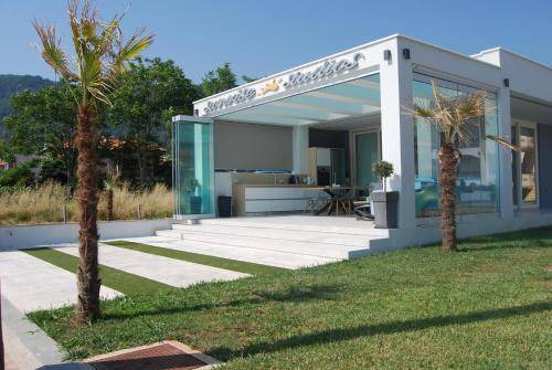 Chrisi Akti Villa | 80 m² Villa ∙ 2 bedrooms ∙ 4 guests