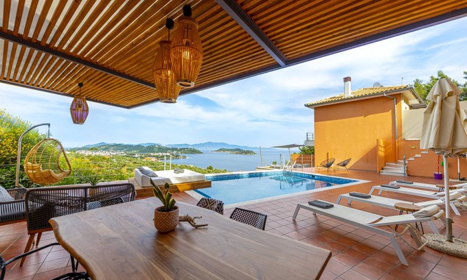 Agia Paraskevi Villa | 85 m² Villa ∙ 3 bedrooms ∙ 7 guests