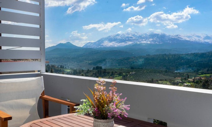 Nipos Apartment | 97 m² Apartment ∙ 2 bedrooms ∙ 6 guests