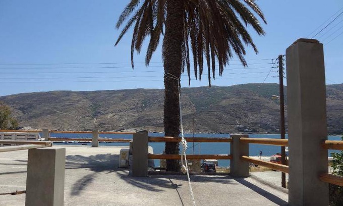 Ormos Korthiou House | 98 m² House ∙ 2 bedrooms ∙ 8 guests