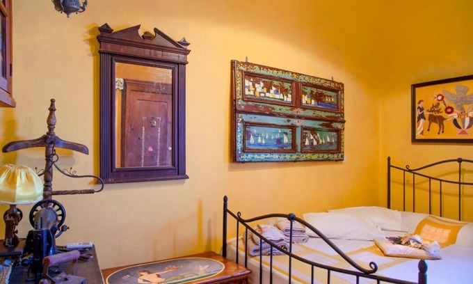 Nikia House | A beautiful fully eqquiped traditional house