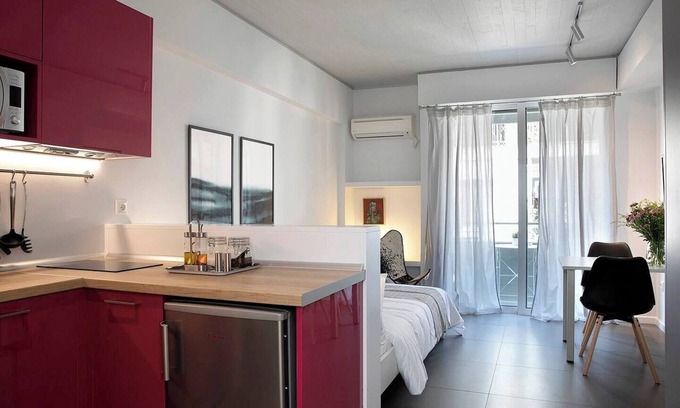 Exarhia Apartment | #AH21 Cherry studio S