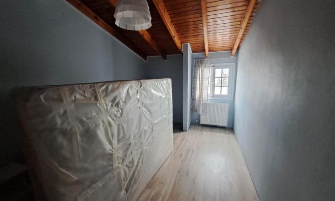 Petaleia Apartment | ale