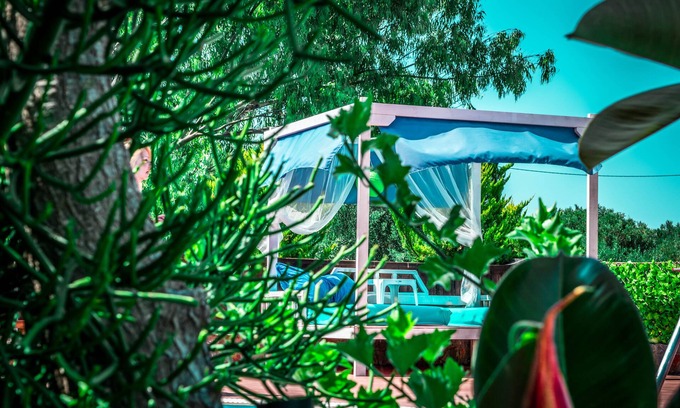 Old Hersonissos Villa | Amfitriti Villa|4-Bedrooms Villa with Private Pool