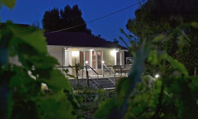 Katastari House | Anastasia 3-bedrooms Holiday House, in Katastari