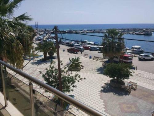 Nea Skioni Apartment | Anchors Aweigh-Sea View Apart.