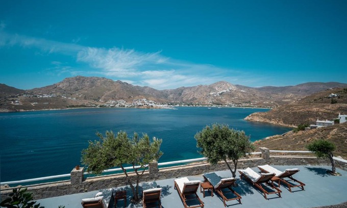 Serifos Apartment | Astrio Suites