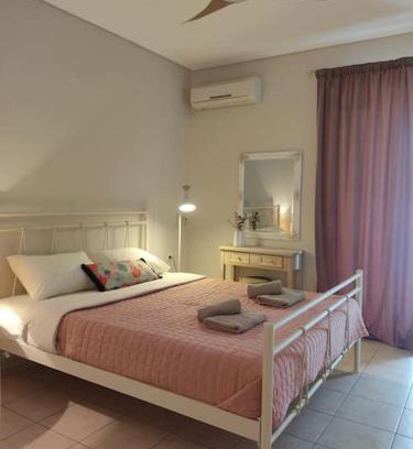 Paralio Astros Apartment | Astros Family Apartment