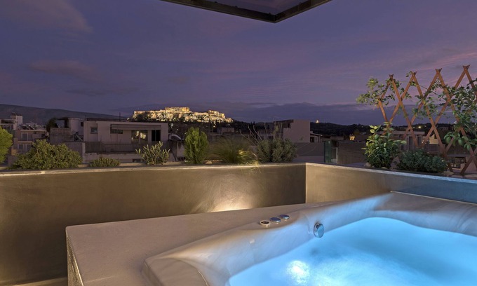 Psirri Apartment | Athenian Lofts