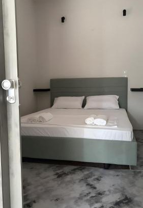 Nea Peramos House | Azure Nest