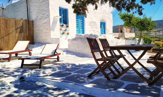 Paros House | Danae cycladic house, est 1880!