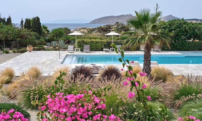 Panormos Villa | Deluxe Suite - Mykonos- Terrace-Pool