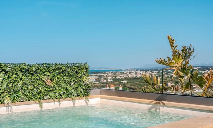 Kolymbari House | Disegno Villa | Rooftop Pool