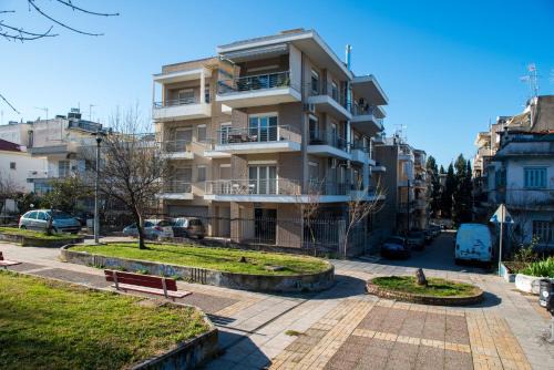 Thessaloniki Apartment | Elpidas houses #2 Private parking