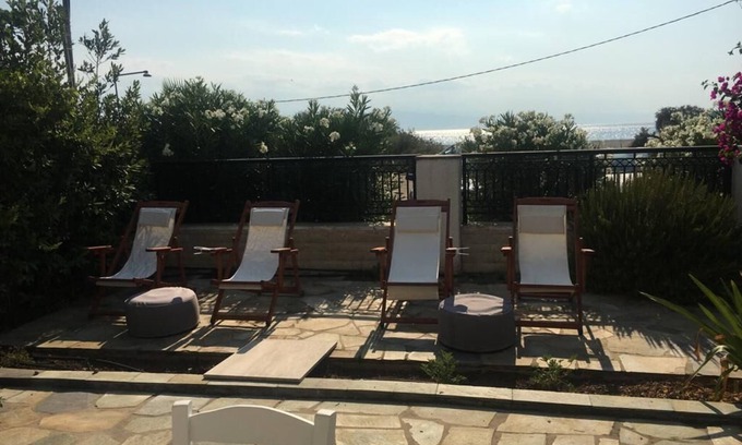 Kilada House | Familienfreundliches Fischerhaus Direkt am Strand