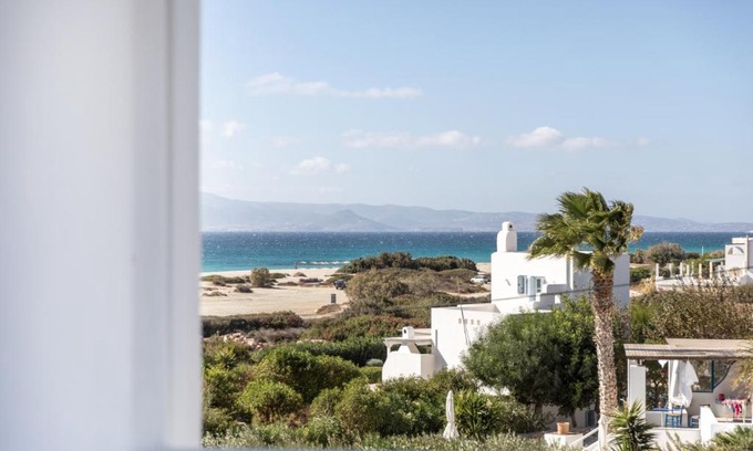 Naxos Apartment | Glyfada Studio with Sea View