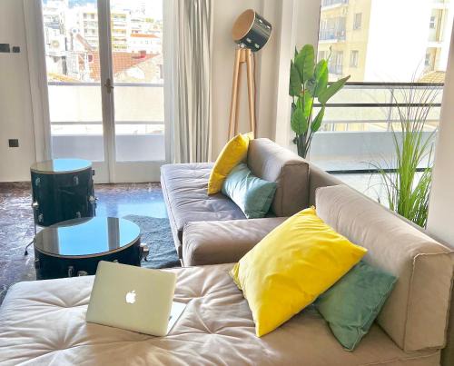 Patras Apartment | Happy Place! Big, Bright & Central - Ideal for families and groups of friends