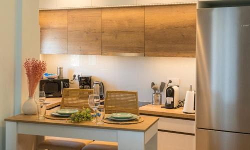 Khalandrion Apartment | Highway Haven - Halandri
