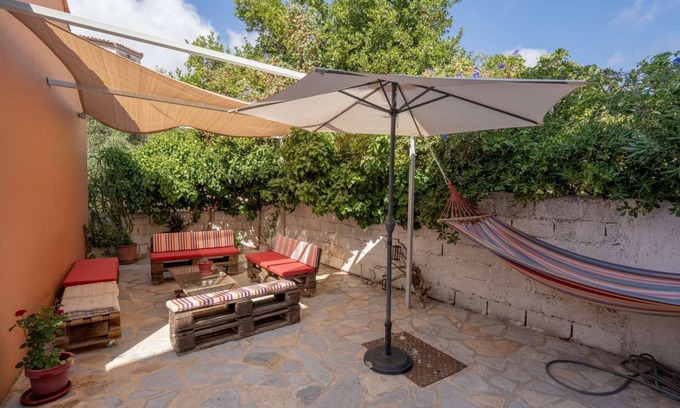 Skala Apartment | Holiday Apartment "Katemari 2" with Sea View, Terrace & Wi-Fi