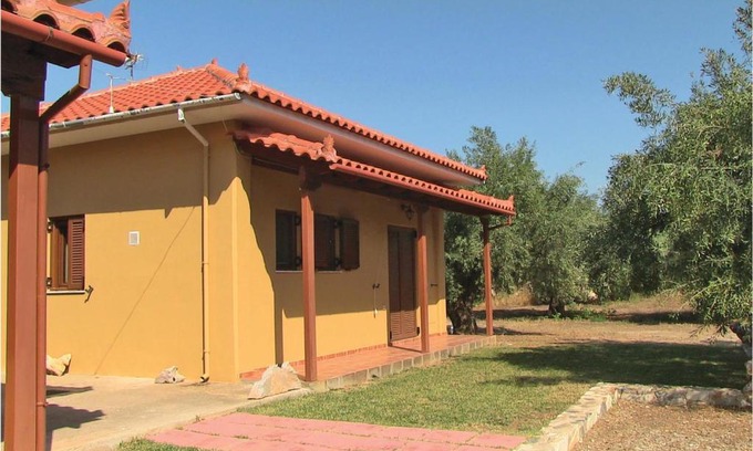 Paralia House | Holiday Home Agios Andreas Astros 06