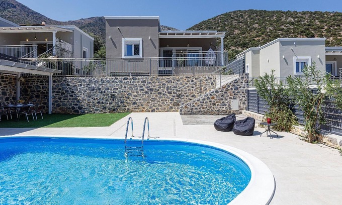 Vlichada House | Holiday house Roumeli for 1 - 9 persons with 4 bedrooms - Holiday house