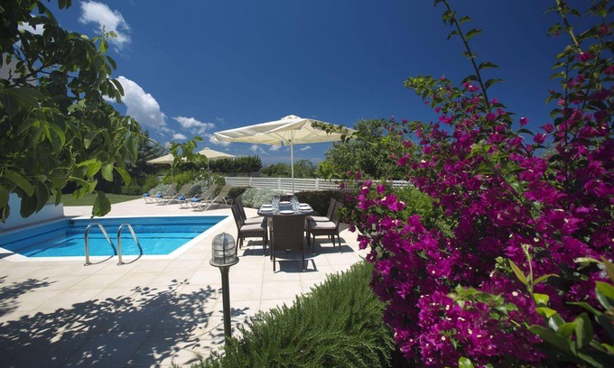 Skouloufia House | Holiday house Skouloufia for 1 - 7 persons with 3 bedrooms - Holiday house