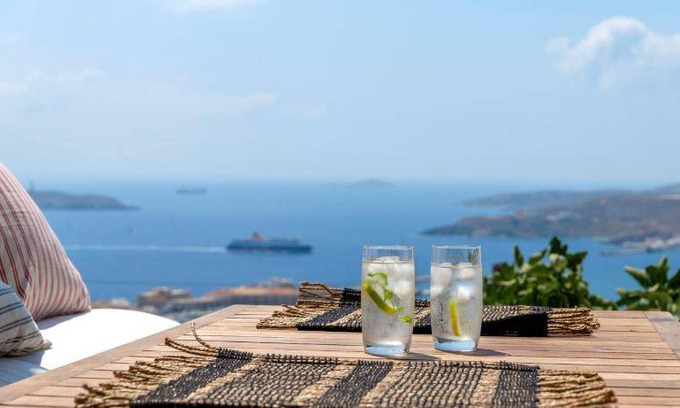 Ano Siros House | House ∙ 2 bedrooms ∙ 4 guests