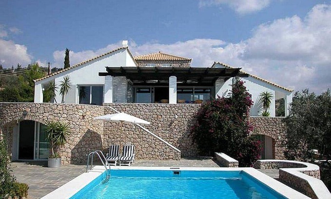 Porto Heli House | House ∙ 5 bedrooms ∙ 6 guests
