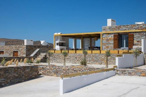 Pisses Villa | Kea 360 VILLAS- Dionysos Den