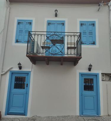 Galaxidi Apartment | Loukas