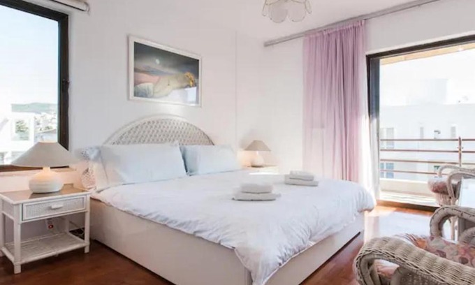 Voula Apartment | Luxury Athenian Riviera Apartment 135 sqm at Voula