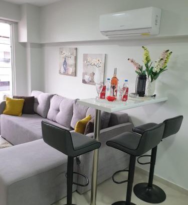Katerini Apartment | M & M White Luxury