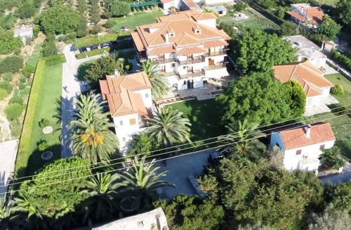 Skopelos Apartment | Melrose