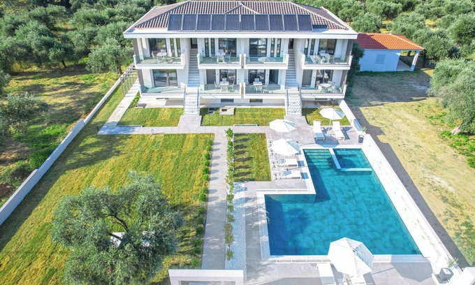 Thasos Town Hotel | Olia Thassos Luxury Apartments