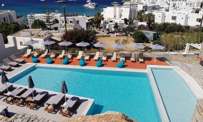 Platis Gialos Apartment | Pelagos Studios