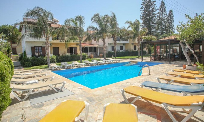 Analipsi Hotel | Petros Village - A Private Escape