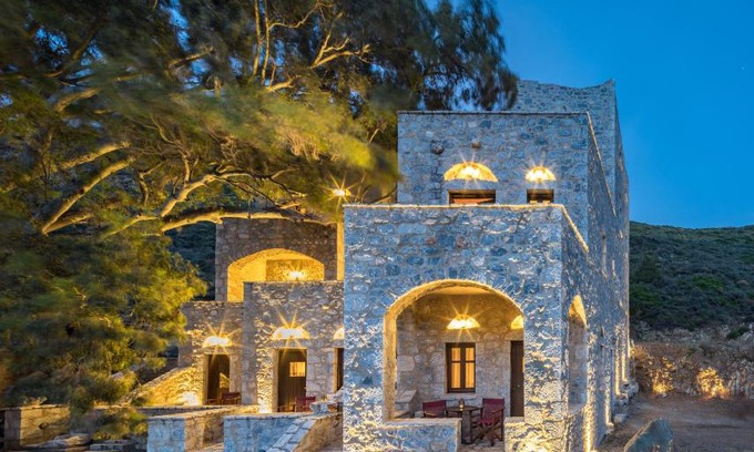 Omales House | Porto Kale