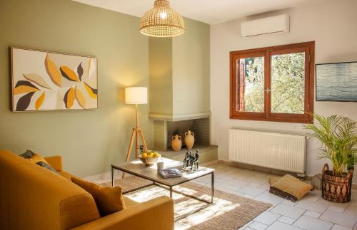 Aegina Town Apartment | PYRGOS RALLI ESTATE Guesthouse
