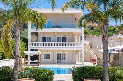 Alikianos Apartment | Queen Electra with pool and tennis court
