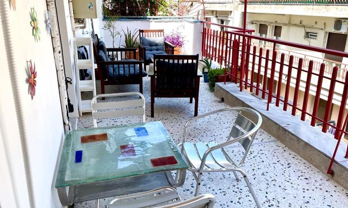 Thessaloniki City Centre Apartment | Quiet city centre apartment with large balcony