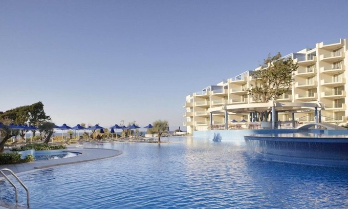 Ixia Apartment | R 1243 Priam Deluxe Room Sea & Main Pool View With Balcony or terrace, Jacuzzi bathtub & Safe Deposi
