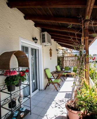 Kallithea Apartment | Romantic and cosy apartment